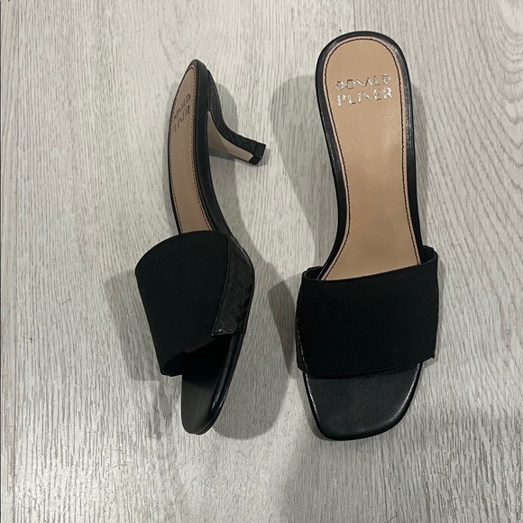 Donald J. Pliner Shoes - Donald J. Pliner Black Slide Heels